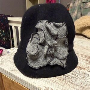 Elegant Black and Gray Women's Hat